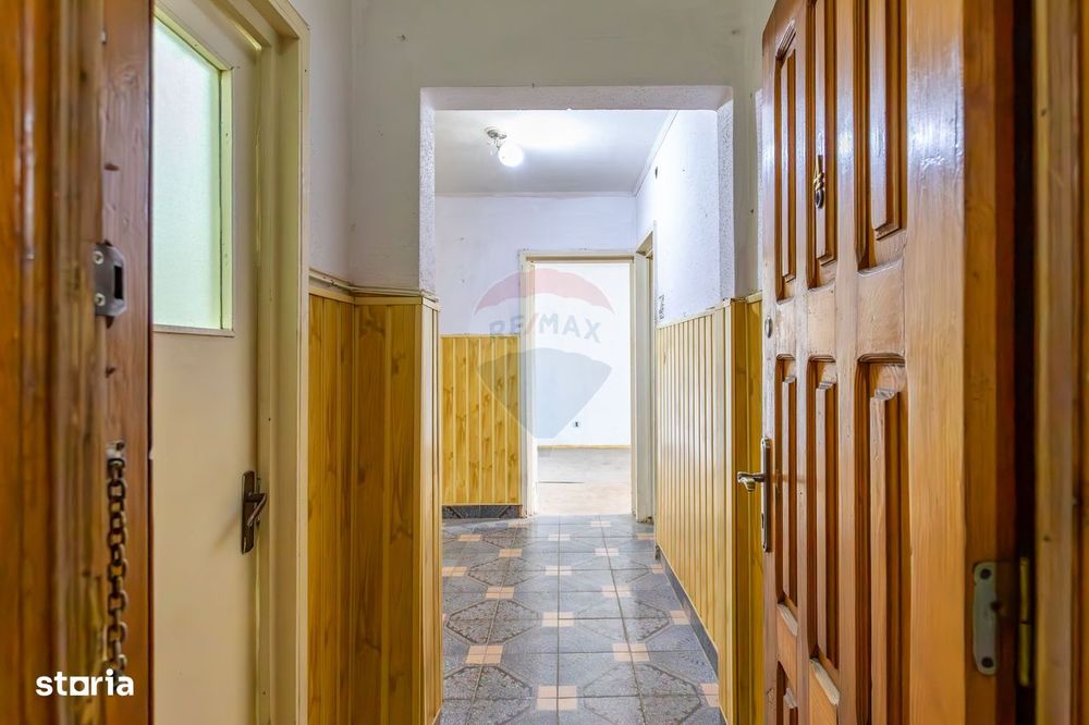 Apartament 3 camere decomandate – Strada Orizontului , zona Letea