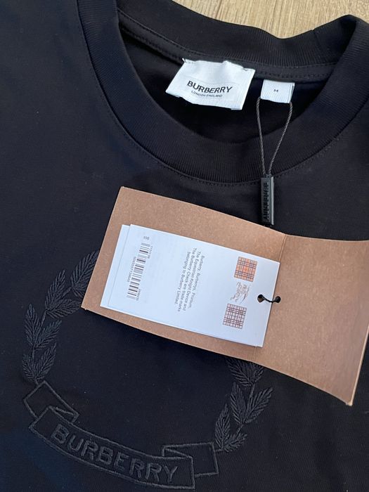 Tricou Burberry nou,cu eticheta