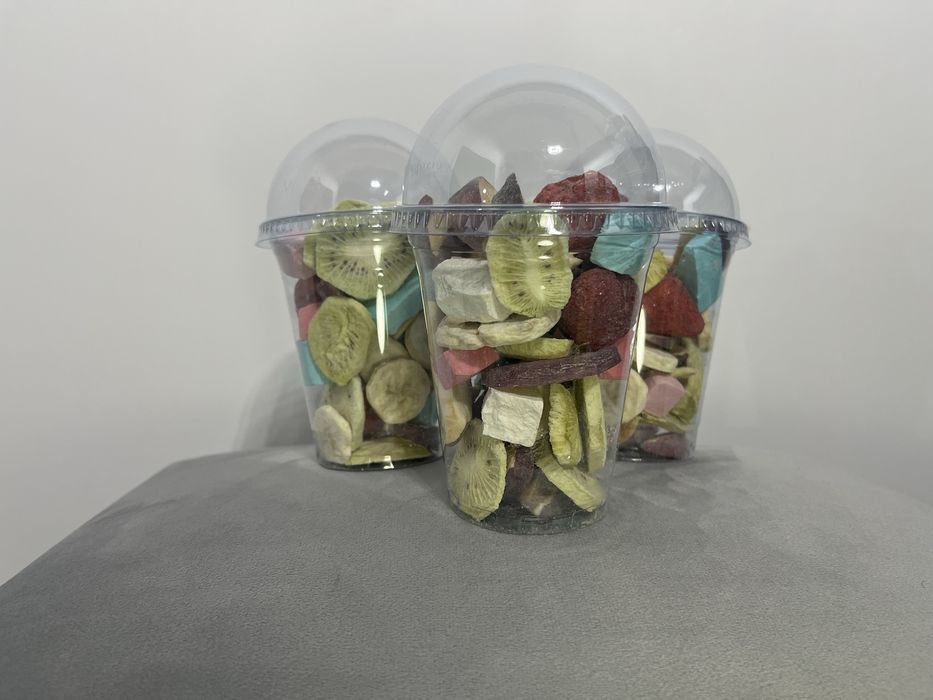 Сублимированные фрукты и мороженое