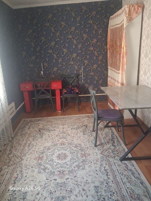 Ұш бөлмелі жол жағасы