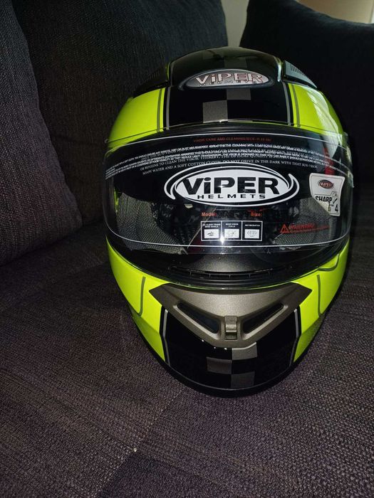 Мото каска Viper RS-V9, размер L