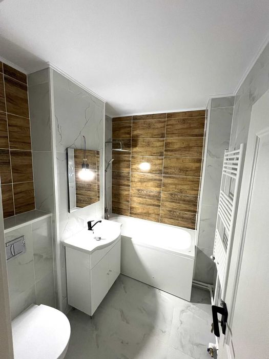 Apartament 4 camere Dacia etaj 1