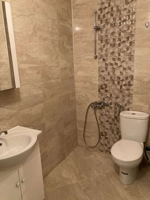 Дава се под наем Тристаен апартамент в Свиленград - 100 кв.м за 382.5 € - Снимка #7