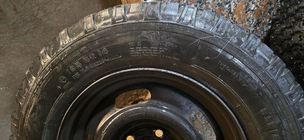 Шины  Nokia 185 SR 14