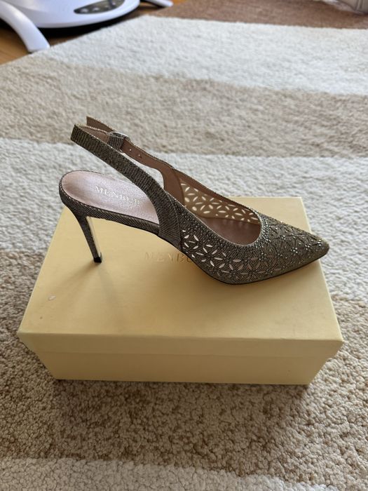 Чисто нови обувки с чанта - комплект