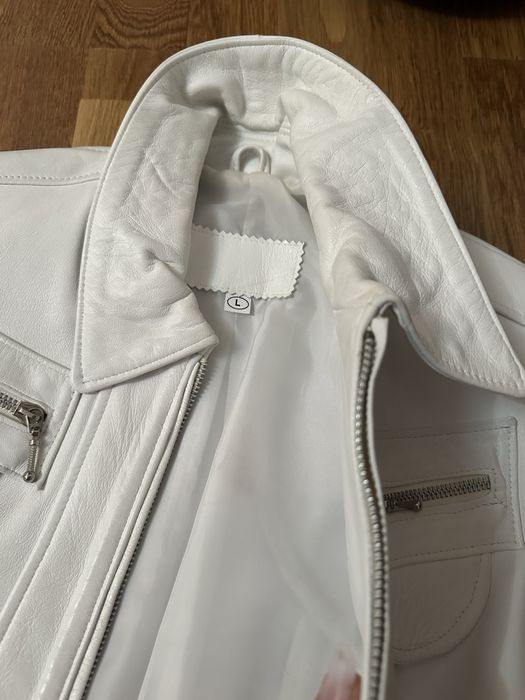 Geaca din piele nsturala