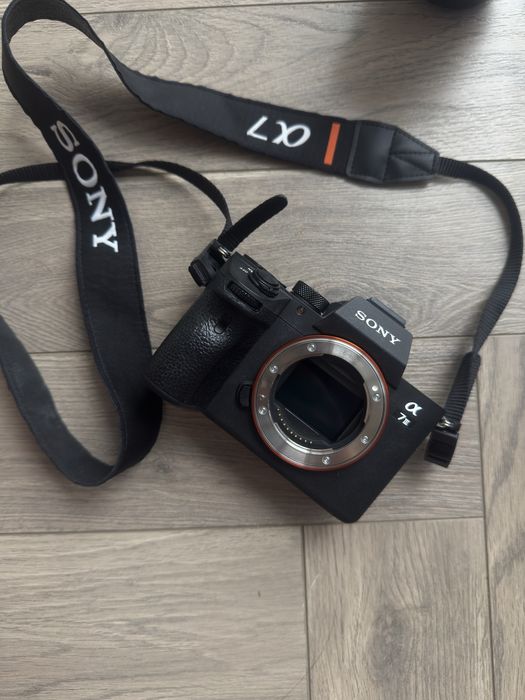 Фотоаппарат , объектив