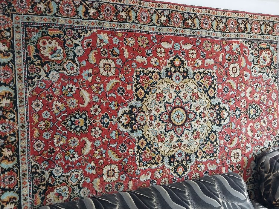 Продам натуральные ковры