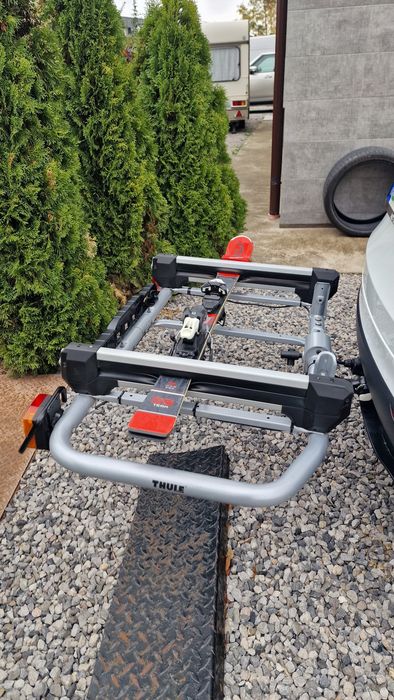 Thule easy base + багажник за ски