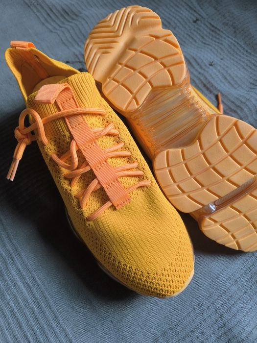 Продам супер Красовки