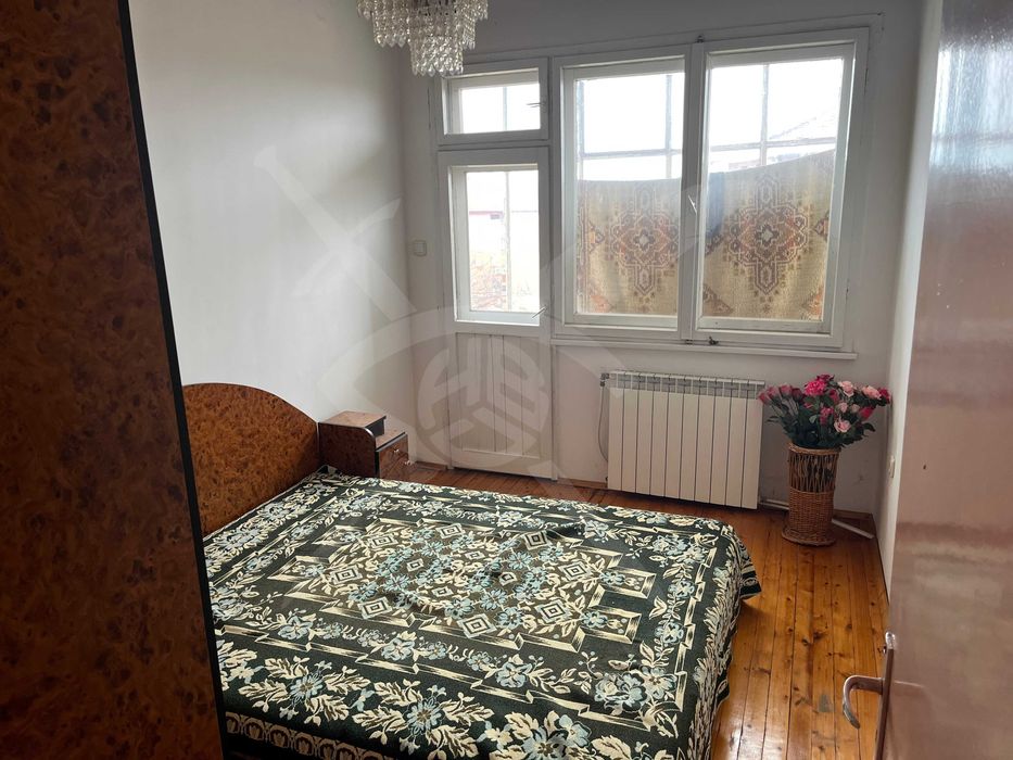 Продава се Етаж от къща в Пловдив, Прослав - 169 кв.м за 888 €/кв.м - Снимка #2