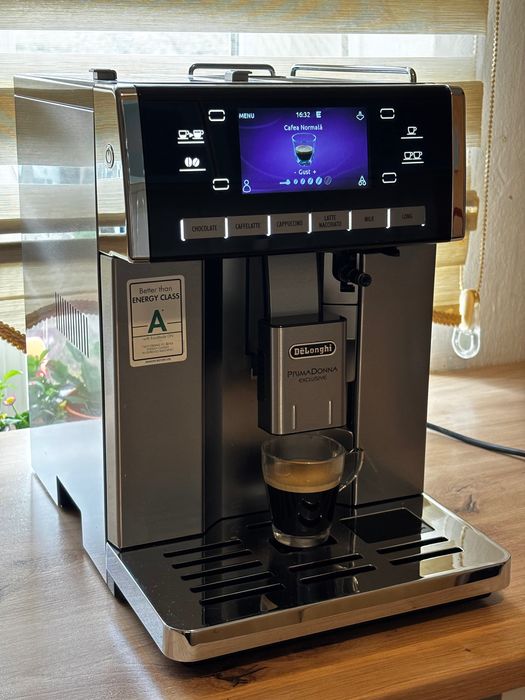 Delonghi Primadonna Exclusive mașina de cafea automata