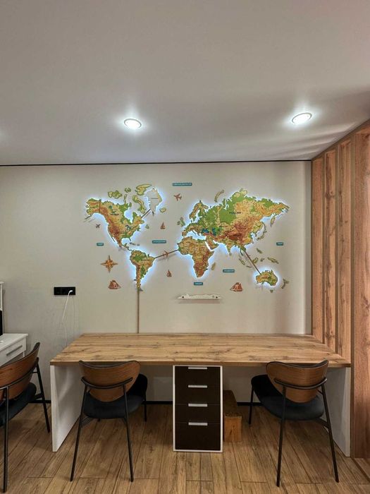 Карта мира интерьерная