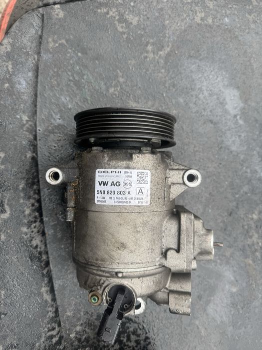 Компресор за климатик VW GOLF 6 1.6 TDI