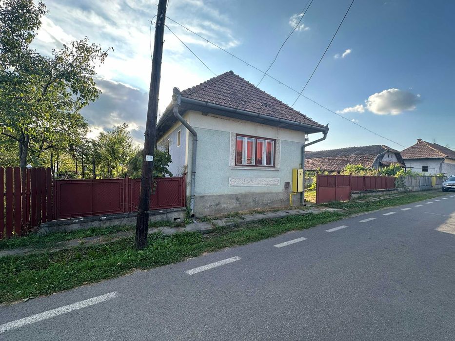 De vânzare – Casă cu teren în Miercurea Nirajului