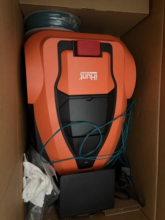 Robot tuns gazon iHunt