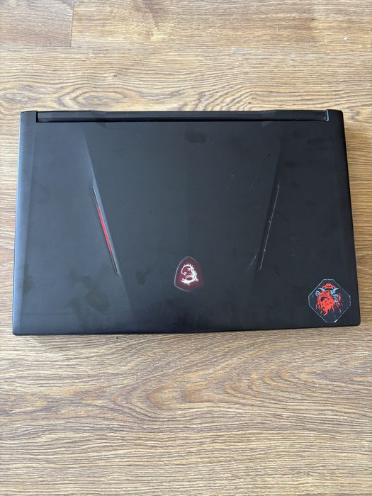 MSI GL73 9SEK - геймърски лаптоп