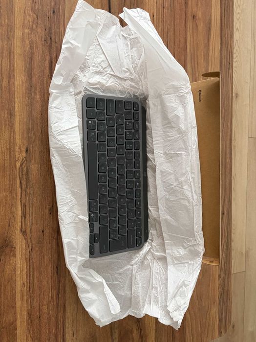 Tastatura Logitech MX Keys Mini, iluminată, wireless, US INTL, negru - ca nouă, la cutie