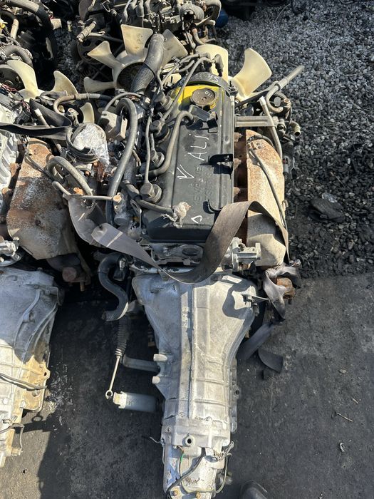 Двигатель митсубиси 4G64 4G63