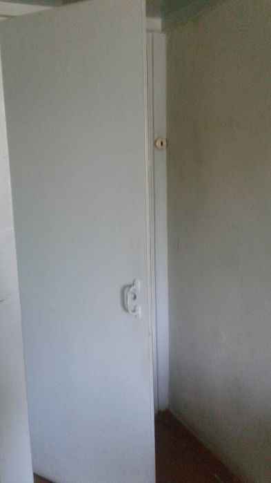 Продаются межкомнатные  двери