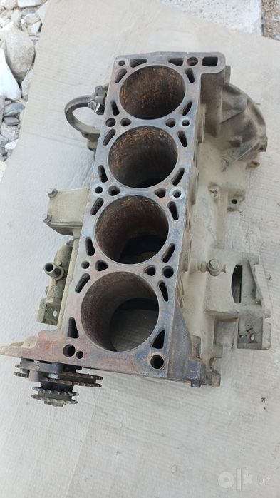 Газель блок змз 406 Сотилади