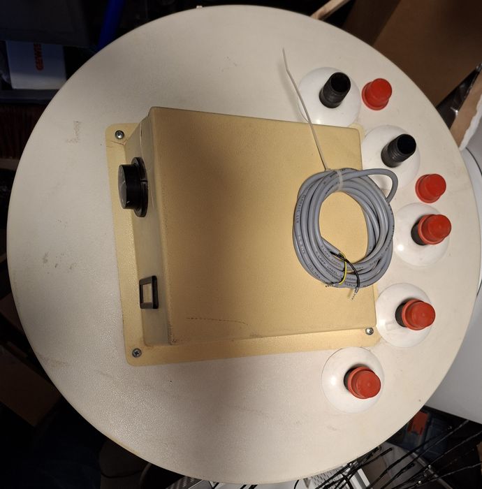 Boiler de podea cu serpentina 80l. Neutilizat