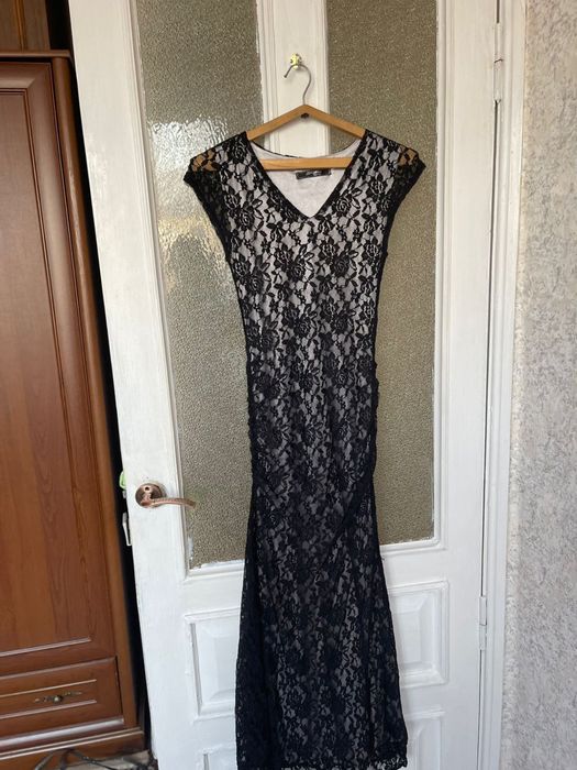 Вечерние платья