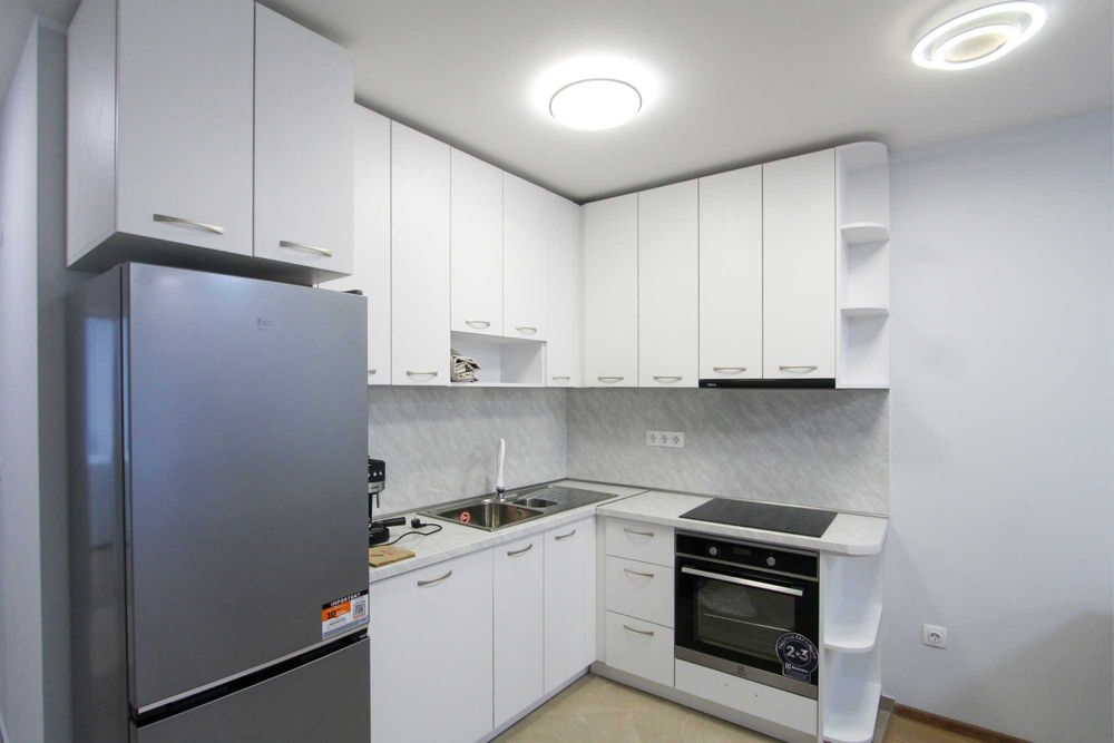 Дава се под наем Тристаен апартамент в София, Оборище - 120 кв.м за 797.64 € - Снимка #4