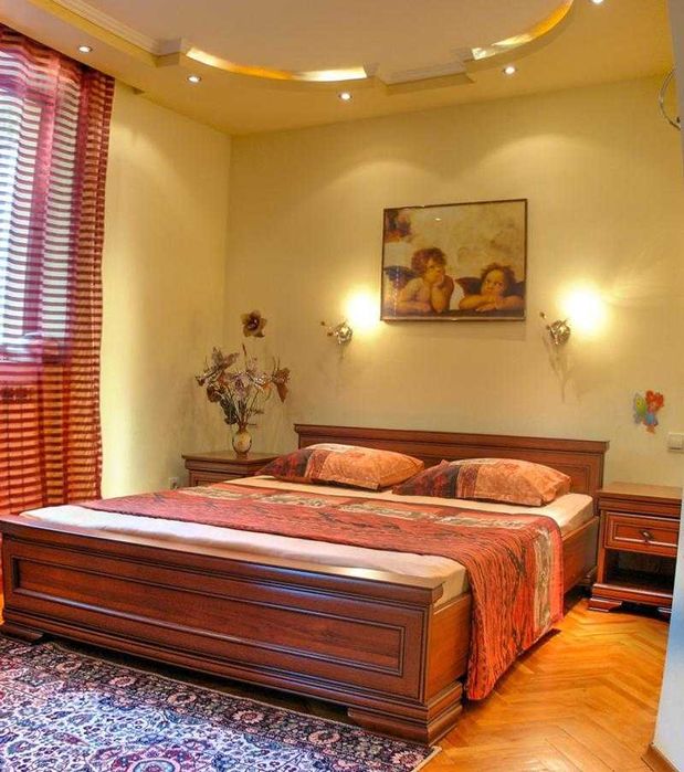 Дава се под наем Къща в Бургас, Ветрен - 240 кв.м за 1000 € - Снимка #11