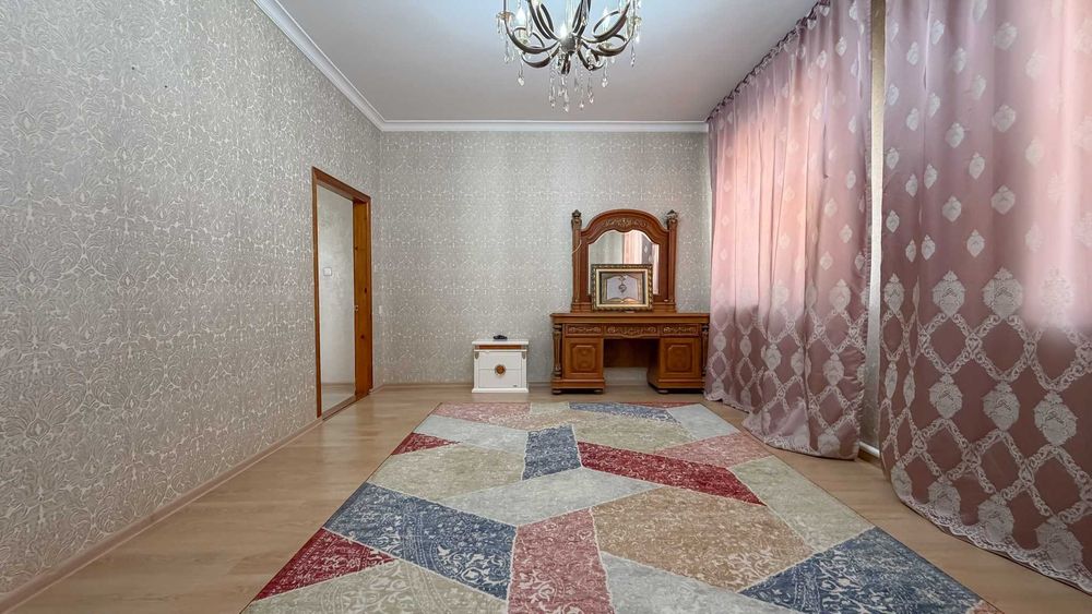 Просторный дом для большой семьи в тихом районе