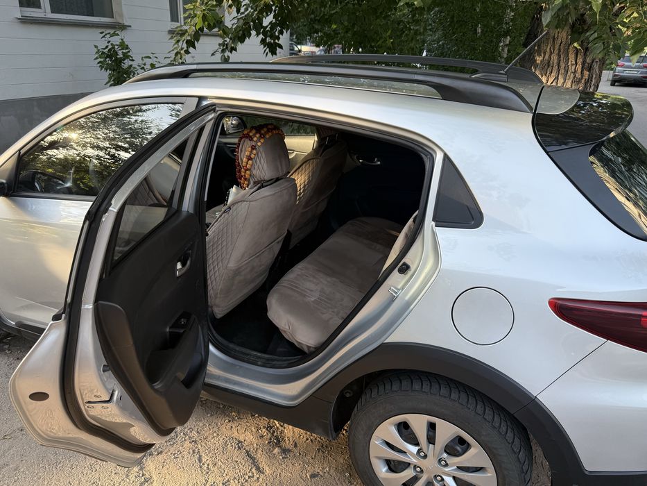 KIA RIO X-line 2021