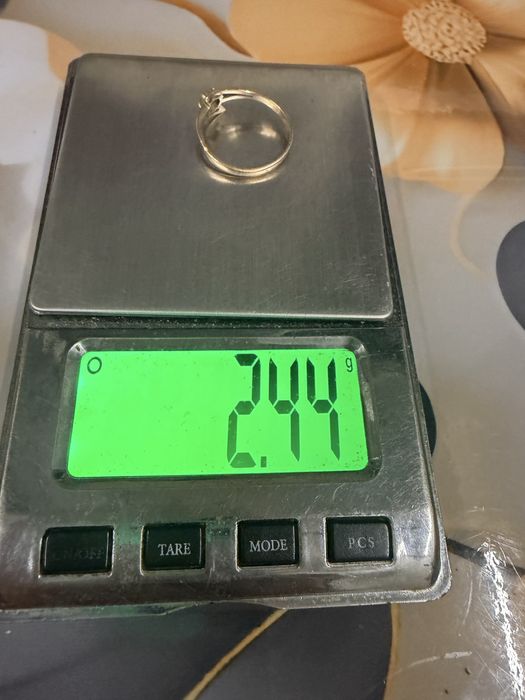 Продам золотые изделия