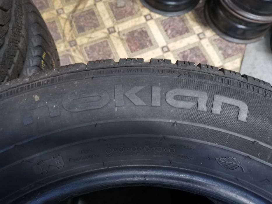 Зимни гуми 225 60 R166