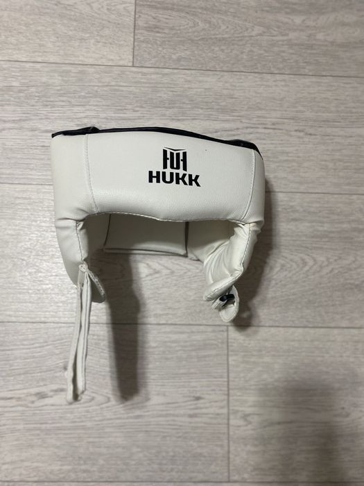 Продам шлем для каратэ