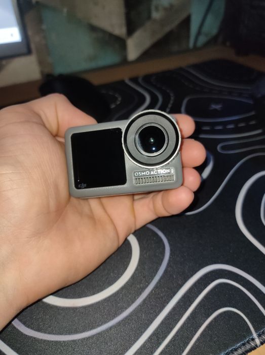 DJI osmo action  .