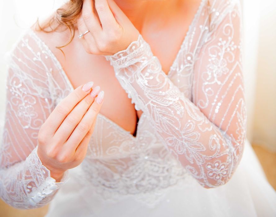 Rochie mireasa tip A- line