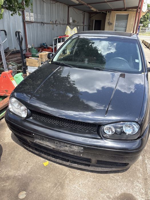 VW Golf 4 1.9TDI 2001г на части
