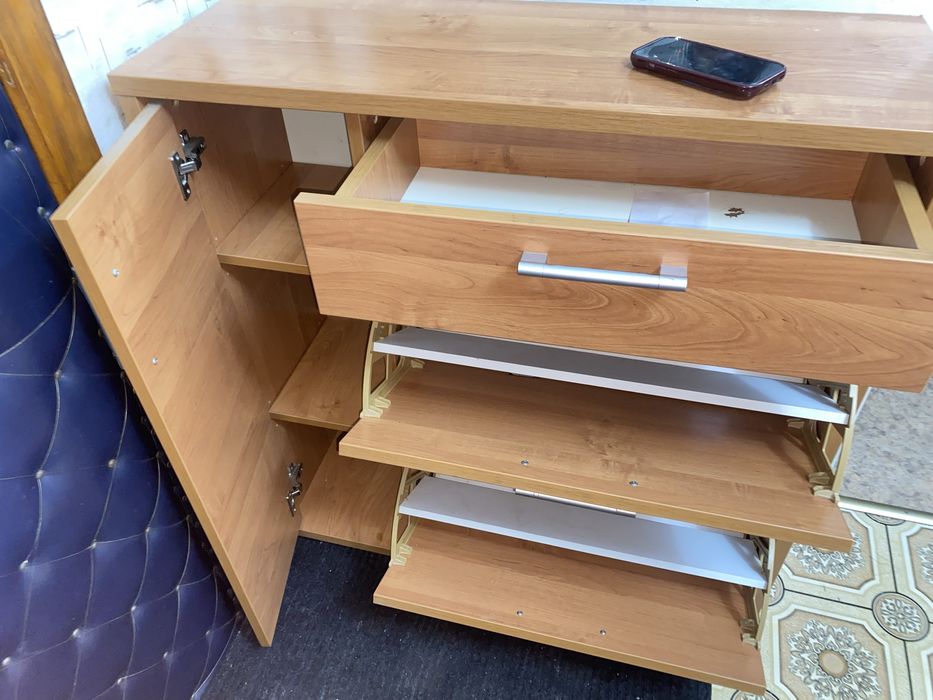 Шкаф и тумба для прихожей