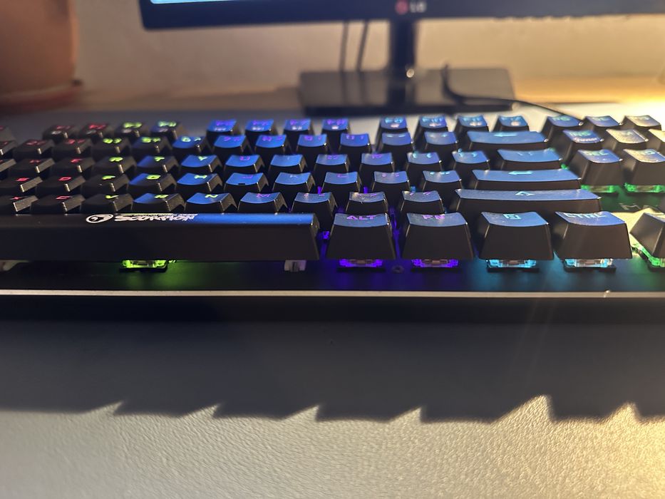 Tastatura mecanica Marvo