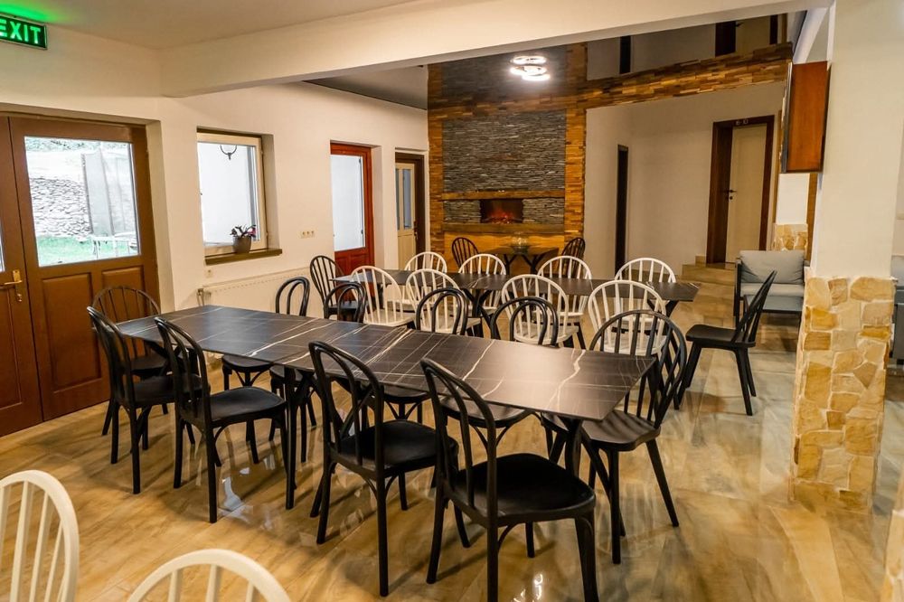 Cazare/Vila/Pensiune/Cabana cu piscina Transfagarasan de inchiriat