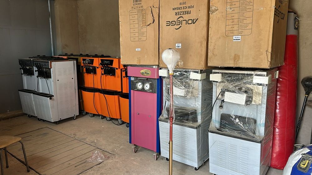 Морожное аппарат новый