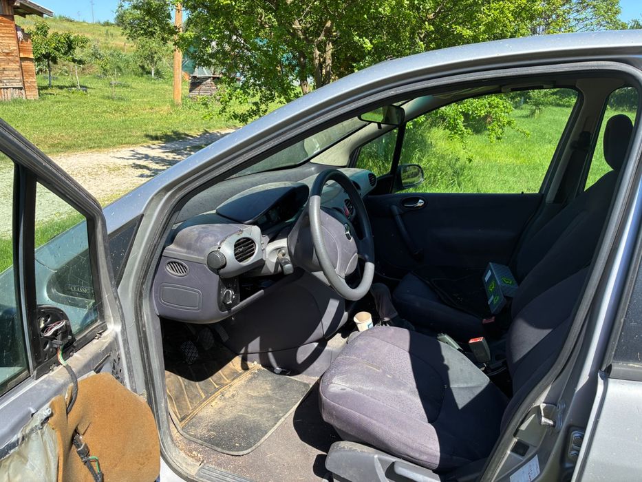Mercedes A140 на части