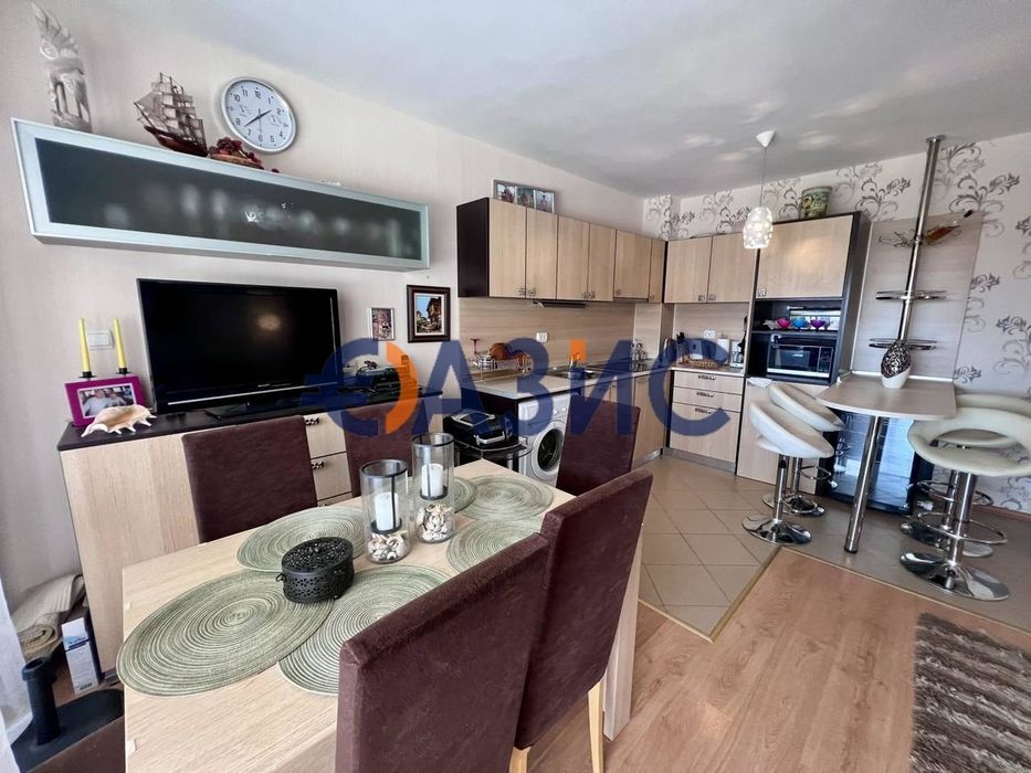 Продава се Двустаен апартамент в к.к. Слънчев бряг - 71 кв.м за 1015 €/кв.м - Снимка #12