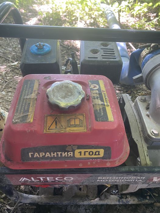 бензиновая мотопомпа