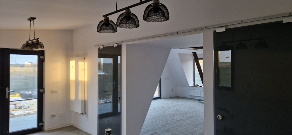 Casă A-frame de vânzare