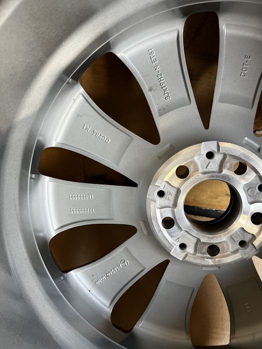 Jante NOI Originale Mercedes GLE W167 W166 , ML  , A1674010100 , 5x112 , 8Jx19H2 , ET 61 !