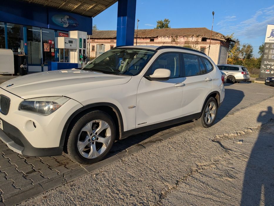 BMW X1 2012 — imagine 3