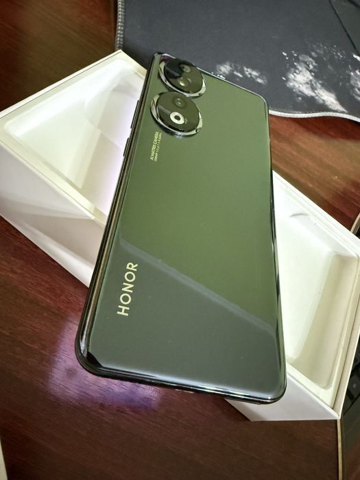Schimb vând telefon Honor90 5G