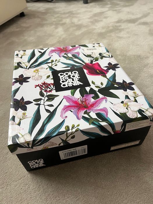 Обувки Colors of California