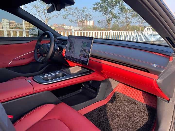 Xiaomi SU7 830KM RWD Long Pro